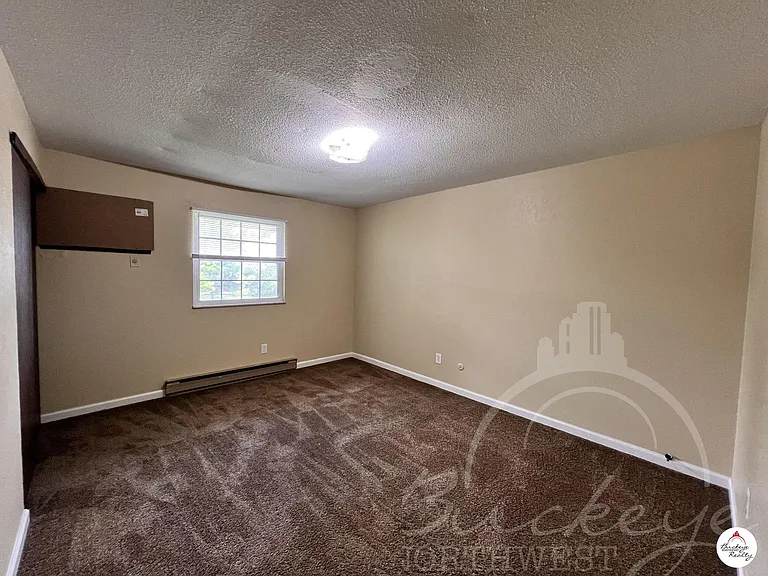 5534 Heatherdowns Blvd — Photo 5