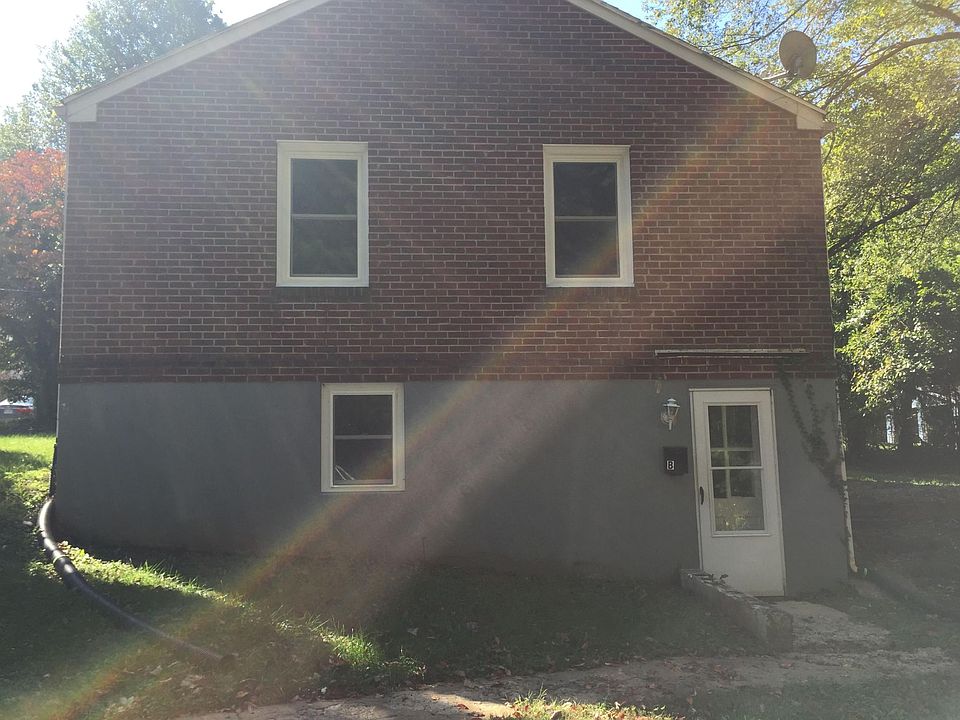 1st image of 4237 White St #B