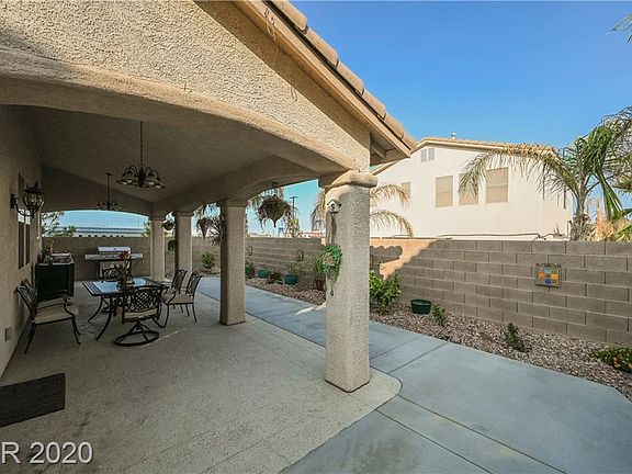 4th image of 8806 Palm Creek Ct