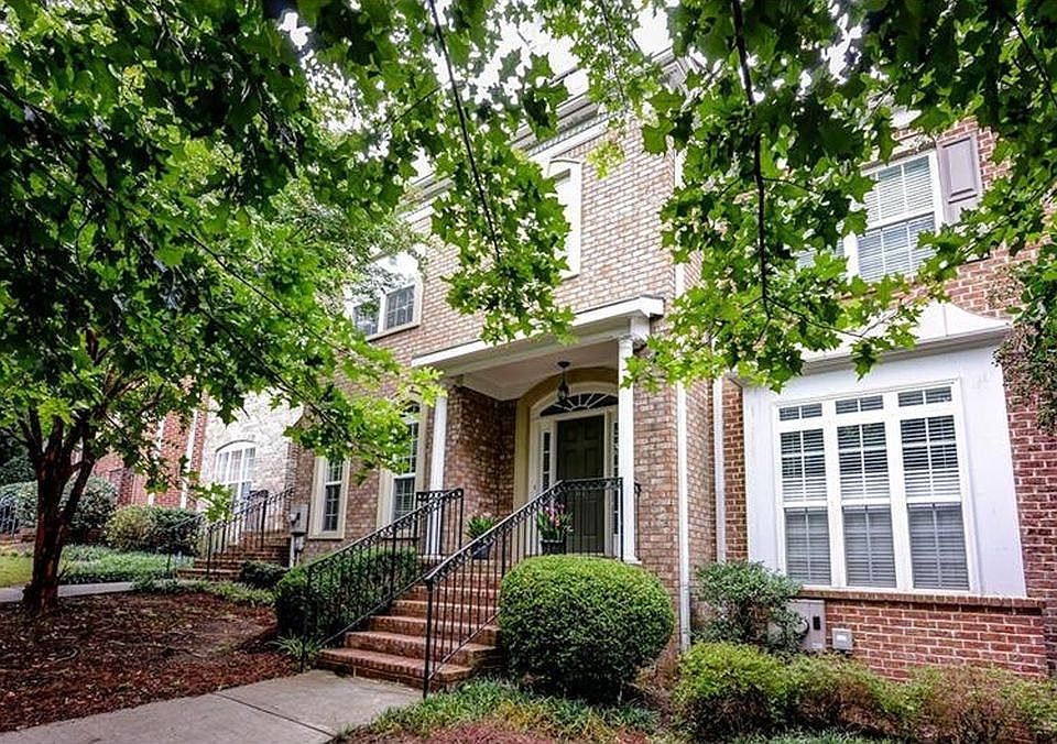 Front of Townhome