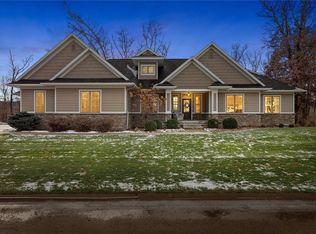 4801 Keystone Rdg SE, Cedar Rapids, IA 52403