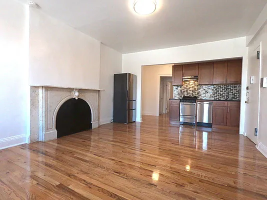 Rented by Compass | media 2