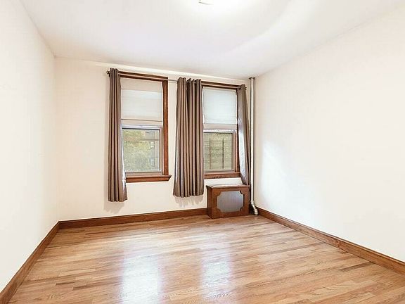 3rd image of 676 Amsterdam Ave #1J