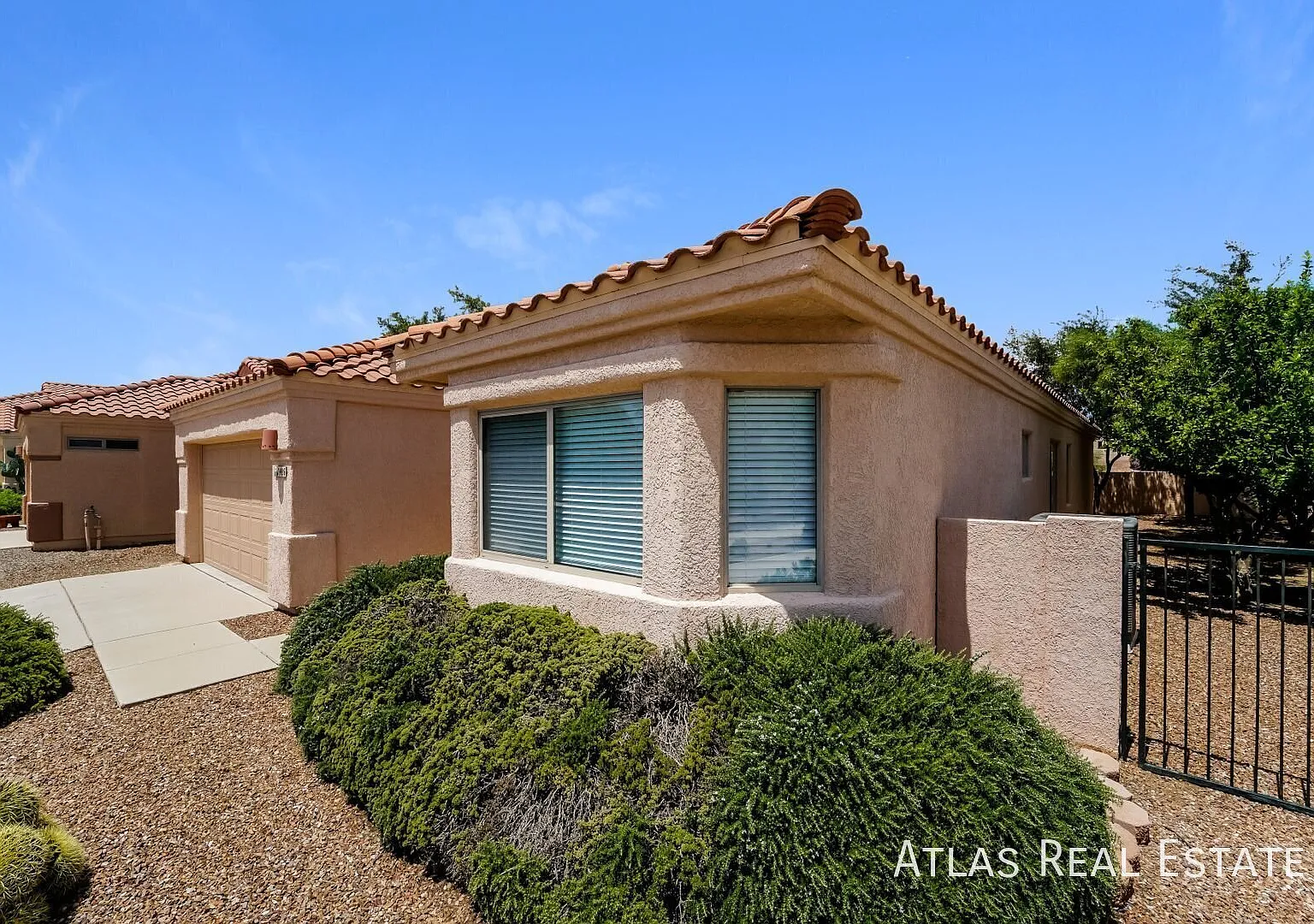 3 Bed/ 2 Bath home in Oro Valley! — Photo 2