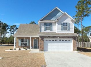 269 Inverness Dr, Hubert, NC 28539