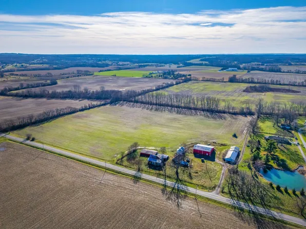 5593 Hayes Rd, Groveport, OH 43125