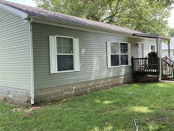 2nd image of 1301 Birch St