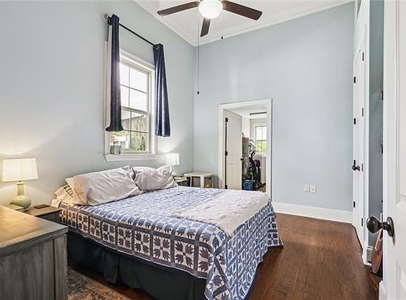5th image of 3142 Chippewa St