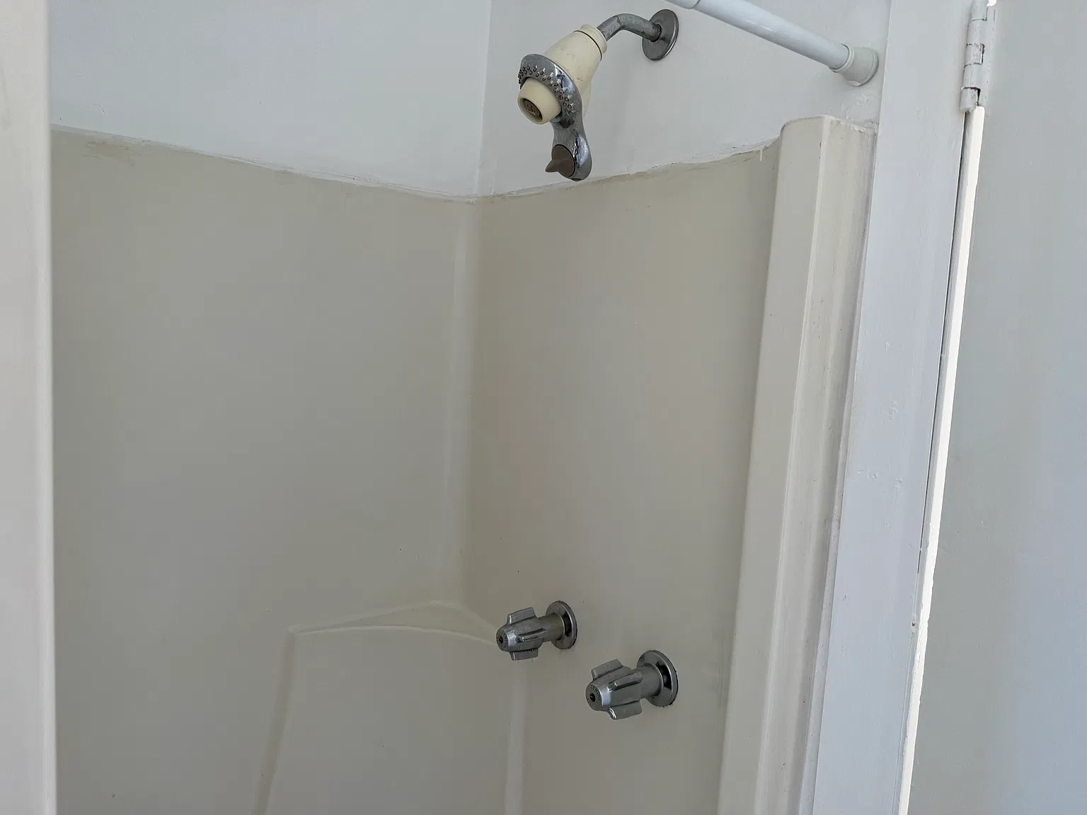 127 Liberty St — Photo 3