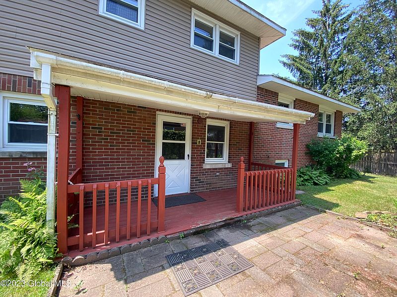 5th image of 189 Berkshire Boulevard