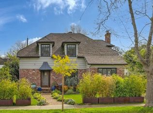 3611 E Curtis Dr, Sacramento, CA 95818