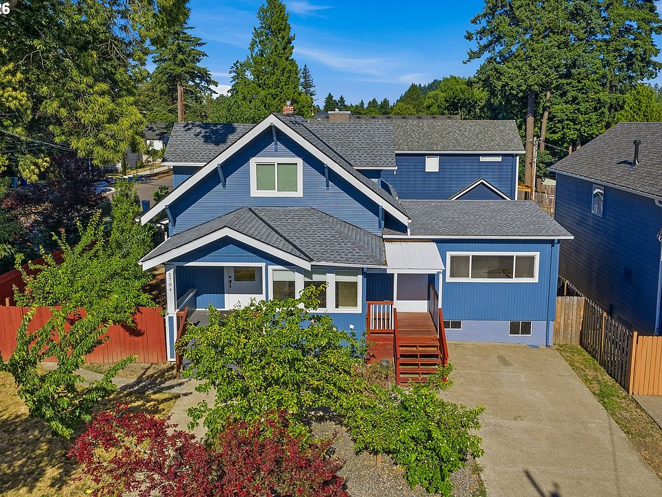 1st image of 2704 SE 84th Ave