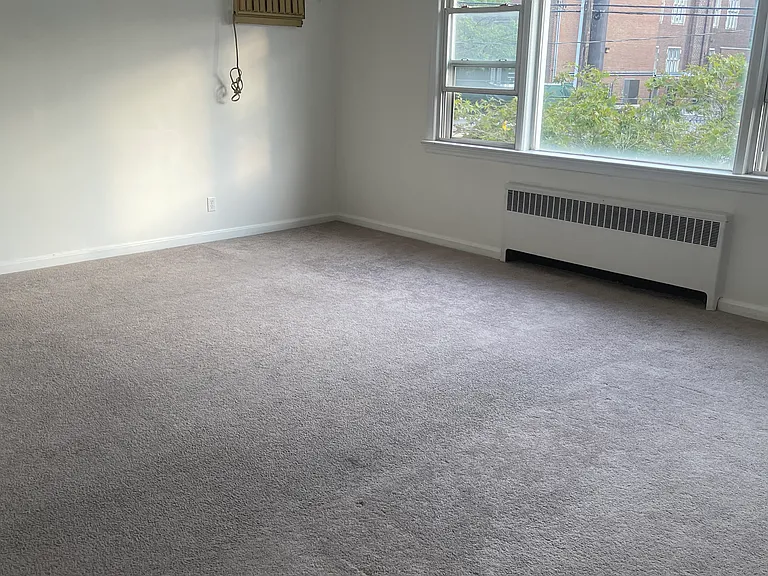 26 Culver Ave — Photo 2