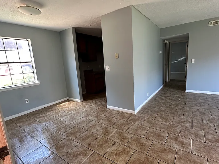 209 Apache Dr #15 — Photo 5