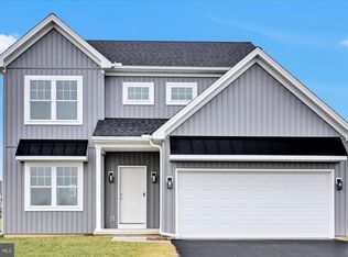 256 Pilgrim Dr, Lancaster, PA 17603