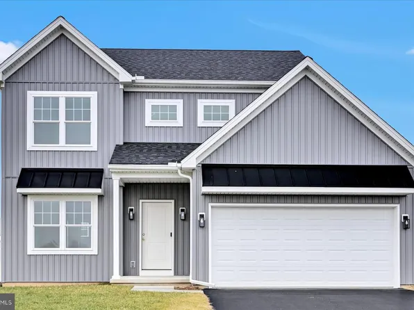 256 Pilgrim Dr, Lancaster, PA 17603