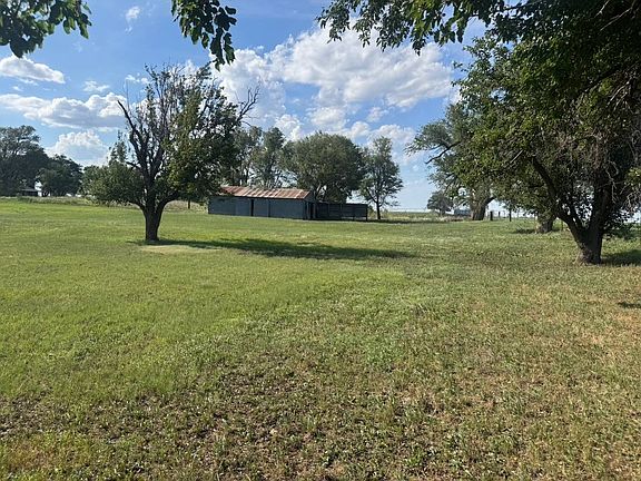 3rd image of 32793 Us Highway 281