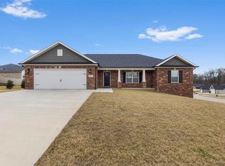 1931 Wheelwright Dr, Cape Girardeau, MO 63701