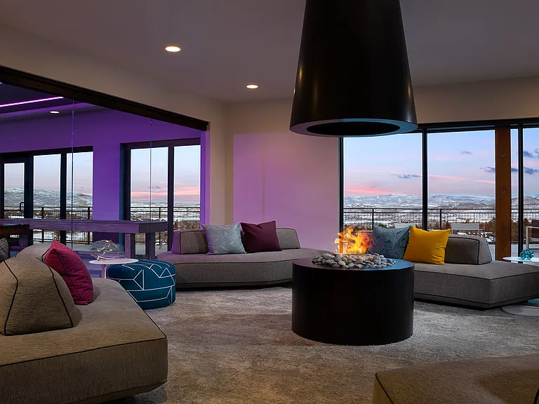 __ Lobby area
__ Step into a welcoming, modern lobby that sets the tone for your stay. Comfortable seating, stylish decor, and a relaxing atmosphere make it the perfect spot to unwind or meet up with friends.