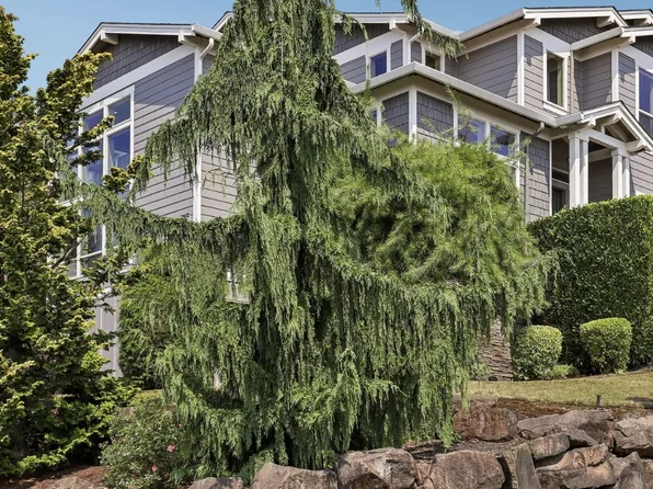 2551 W 1st St, Washougal, WA 98671