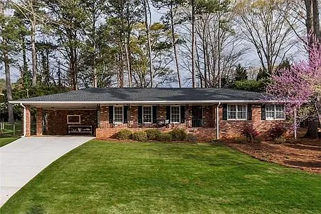 2728 Hunting Hill Ln Photo 1