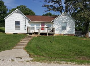 304 S Depot St, Calhoun, MO 65323