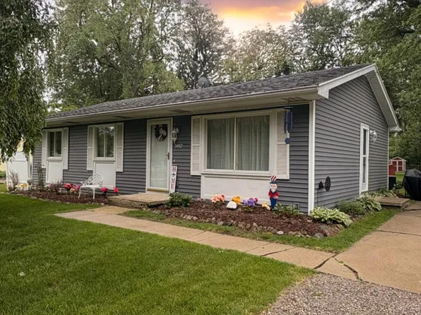 3012 Ingham St, Lansing, MI 48911
