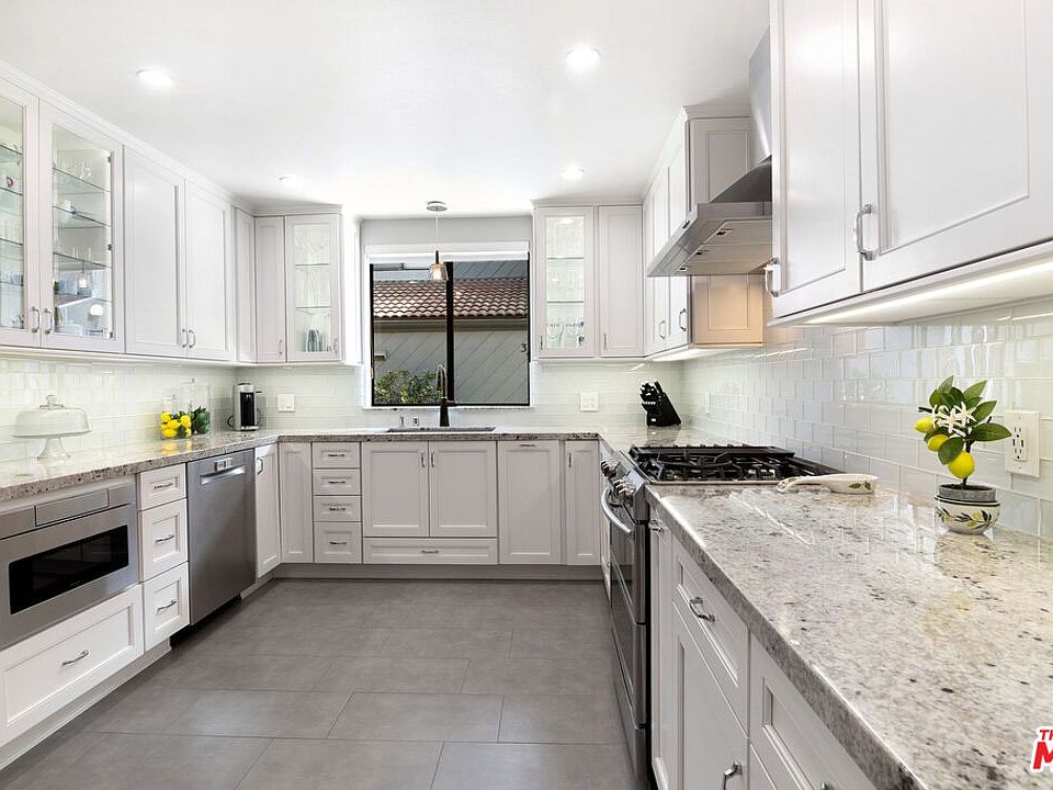 1st image of 1925 S Beverly Glen Blvd APT 28