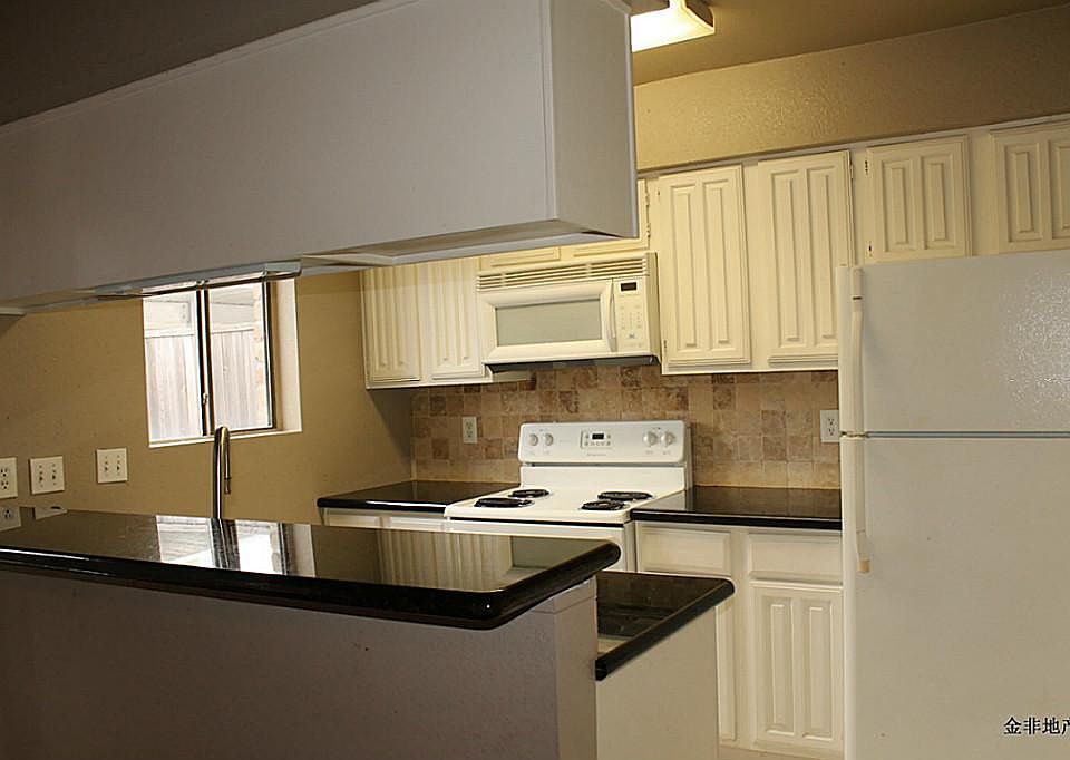 1st image of 2120 Wilcrest Dr APT 104