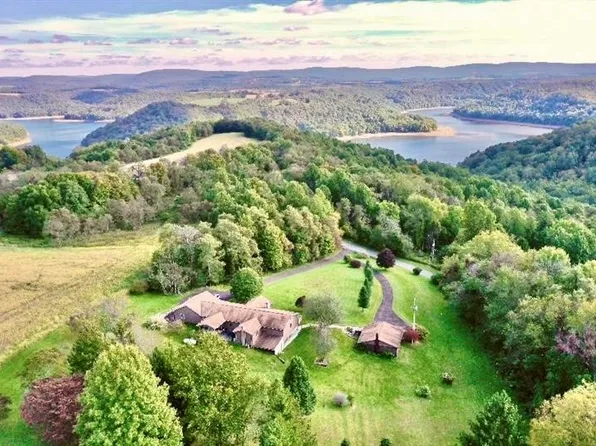 250 Flanigan Rd, Confluence, PA 15424