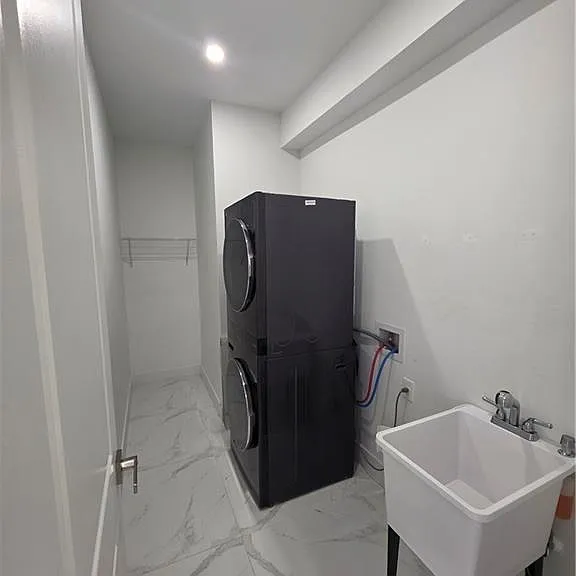 331 Nelson Rd N — Photo 8