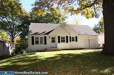 1st image of 2330 S 36th St