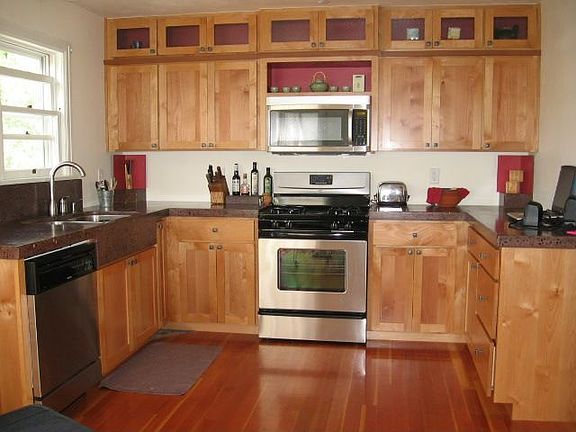 Newly Remodeled Kitchen
