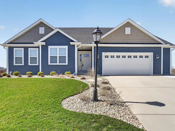 879 Amber LANE, Port Washington, WI 53074