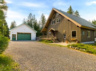 35 Dean Rd, Trout Lake, WA 98650