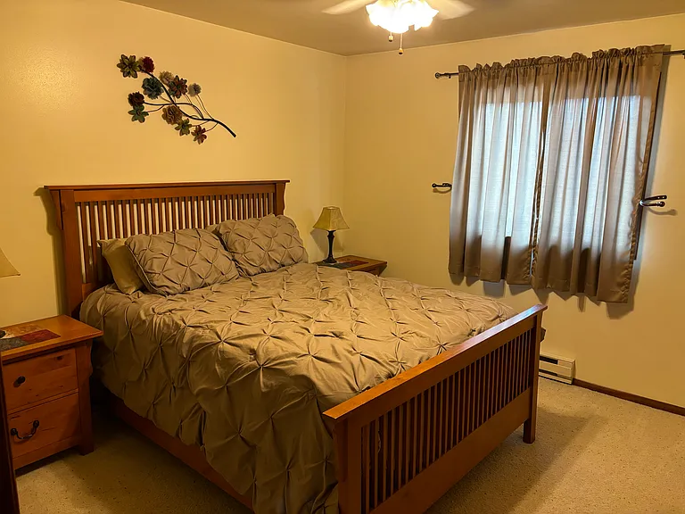 212 E Doty Ave #1 — Photo 8