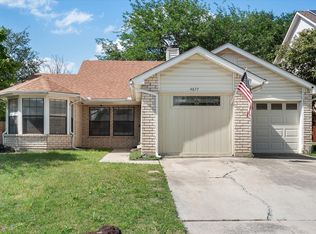 4677 Bracken Dr, Fort Worth, TX 76137