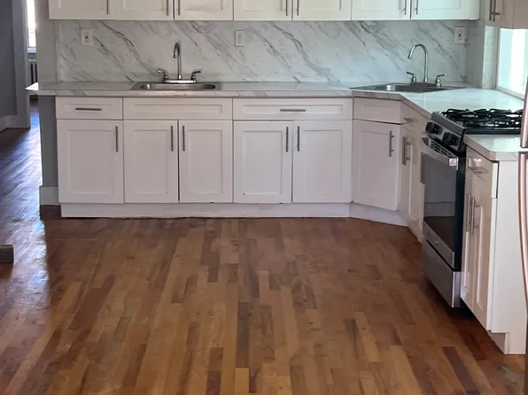 246 Fulton Avenue image 1 of 5