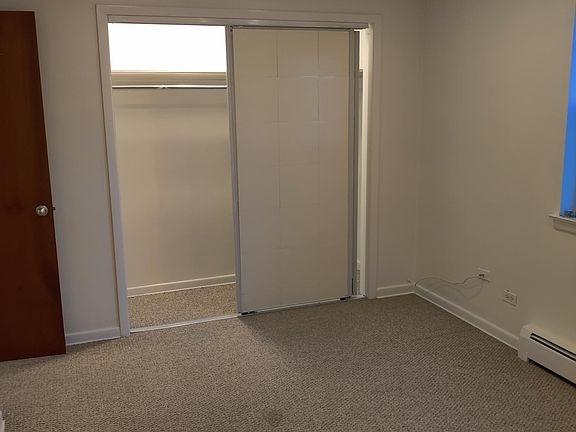4th image of 8007 W Foster Ln #1