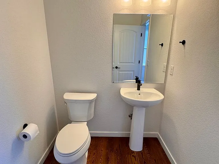 8275 Nat Love Dr — Photo 5