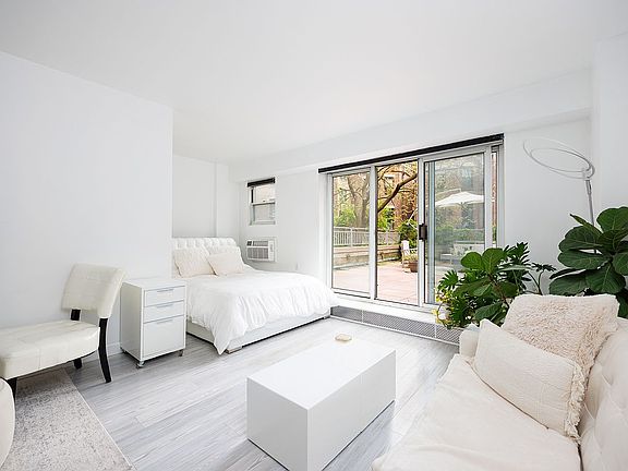 3rd image of 308 W 103rd St APT 3B
