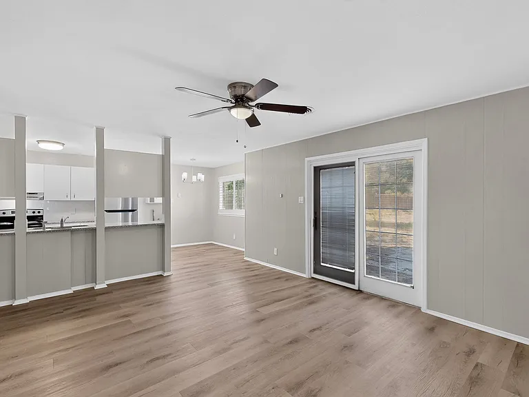 3117 Sonora Trl — Photo 11