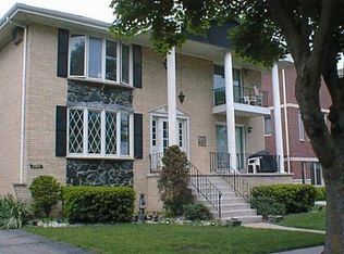 4510 Maple Ave APT 1, Brookfield, IL 60513