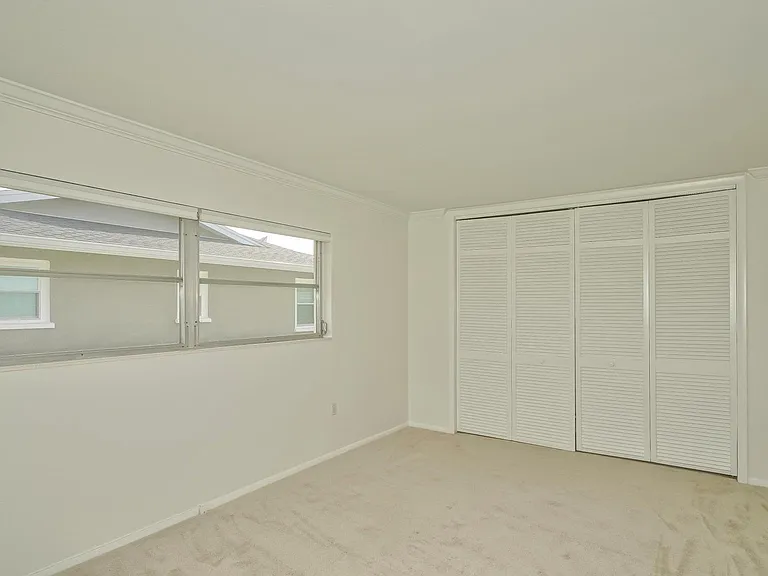 3111 Post Rd — Photo 28