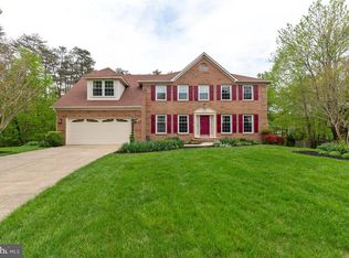 12904 Chalkstone Ct, Fairfax, VA 22030