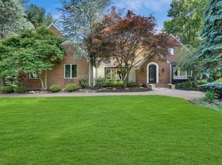 18 Hidden Pine Dr, Colts Neck, NJ 07722