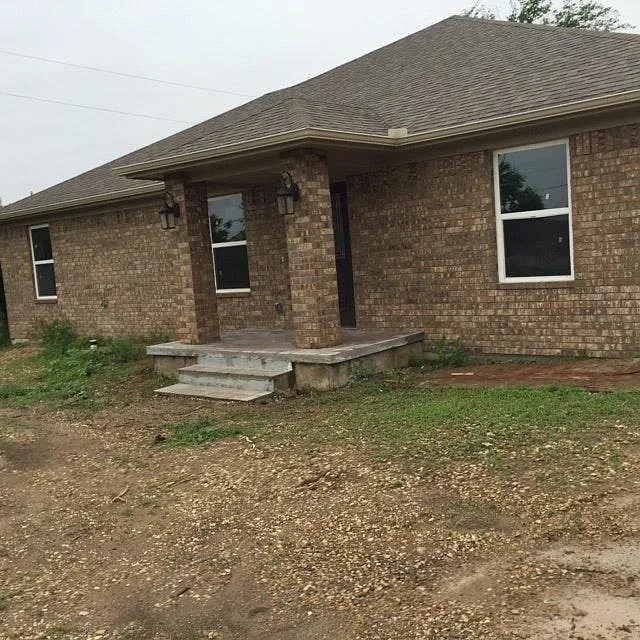 4 bed, 2668 sqft, $2,950 — Photo 1