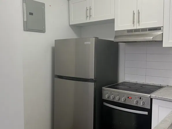 21 Stirling Ave S, Kitchener, ON