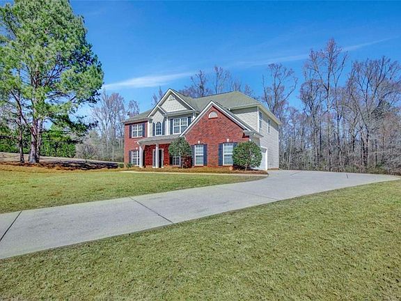 3rd image of 30 Barbara Ct