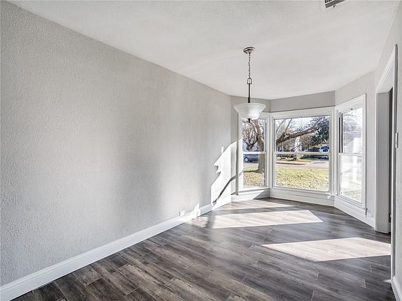 5th image of 3305 Edith Ln
